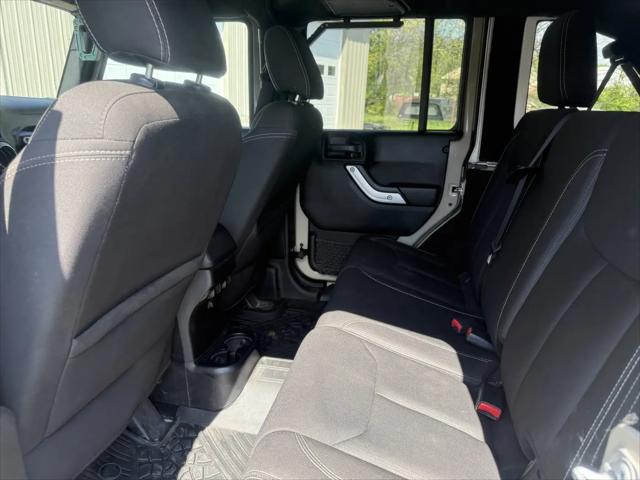 2017 Jeep Wrangler Unlimited Sahara 4x4