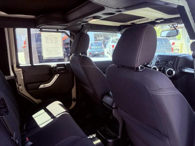 2017 Jeep Wrangler Unlimited Sahara 4x4