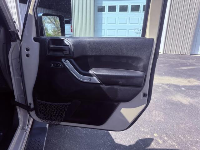 2017 Jeep Wrangler Unlimited Sahara 4x4