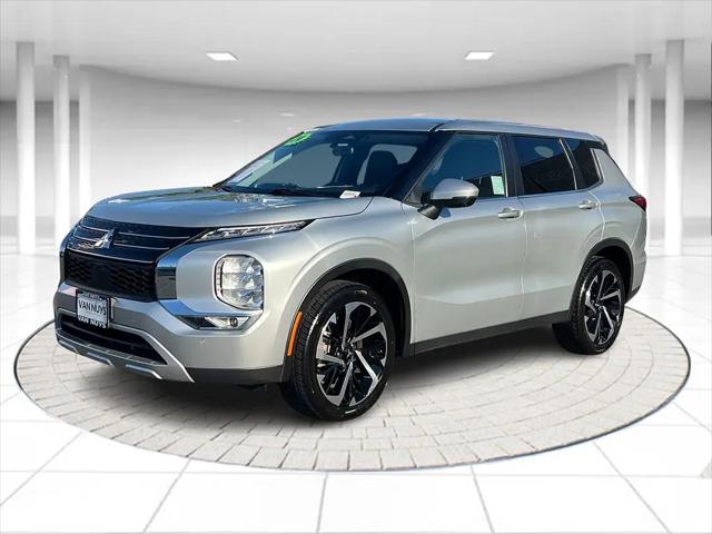 2024 Mitsubishi Outlander SE 2.5 2WD for sale in Van Nuys, CA