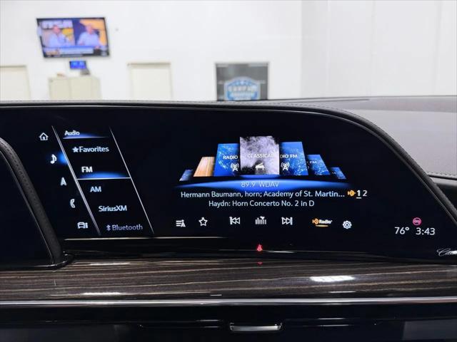 2022 Cadillac Escalade 4WD Sport