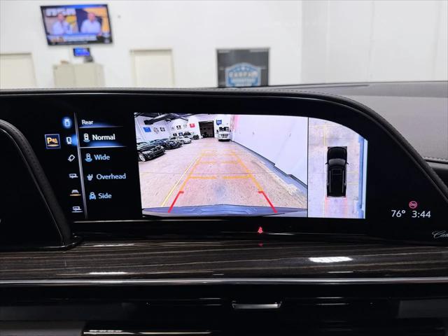 2022 Cadillac Escalade 4WD Sport
