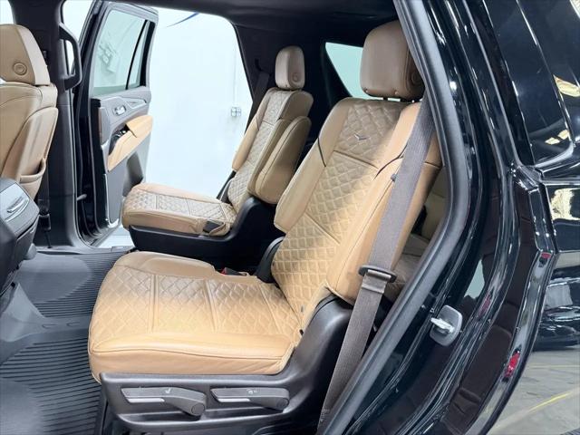 2022 Cadillac Escalade 4WD Sport