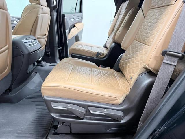 2022 Cadillac Escalade 4WD Sport