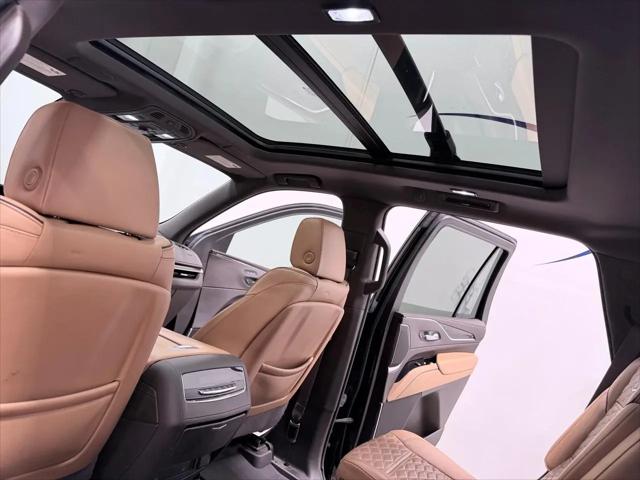 2022 Cadillac Escalade 4WD Sport