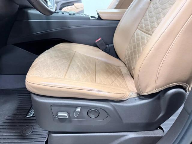 2022 Cadillac Escalade 4WD Sport