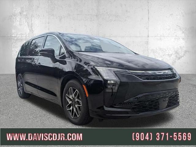 2027 Chrysler Pacifica Limited for sale in Yulee, FL