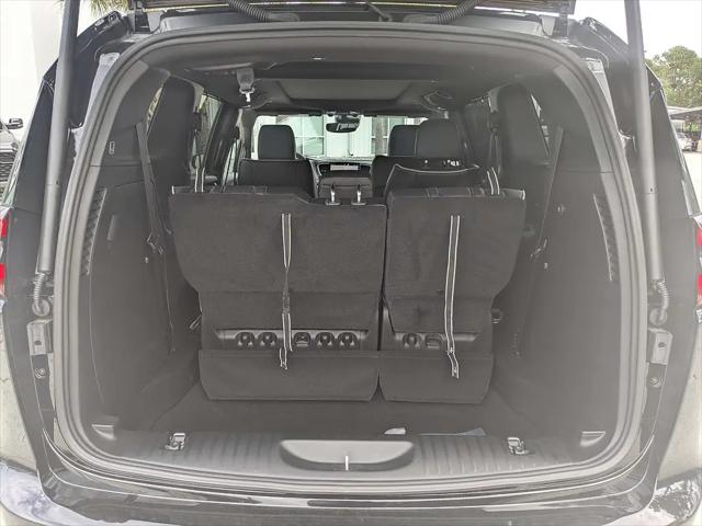 2027 Chrysler Pacifica Limited