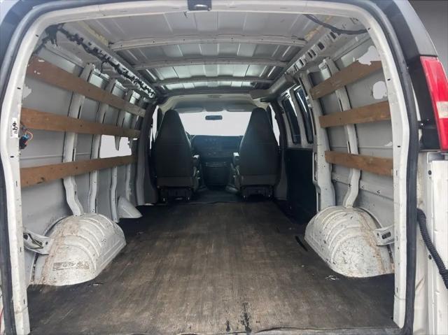 2018 GMC Savana 2500 Work Van