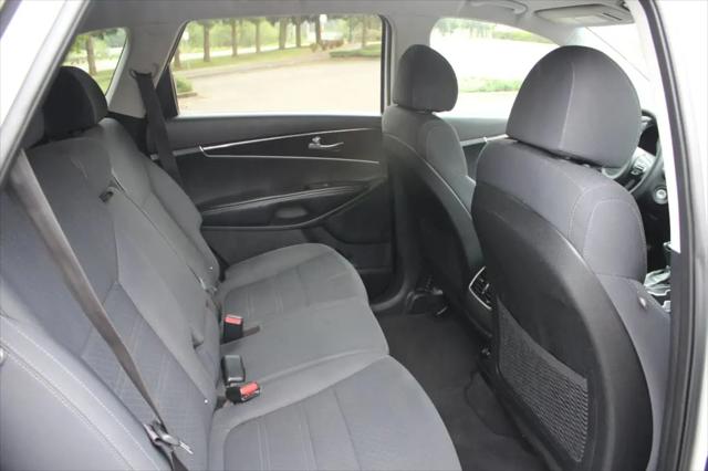 2018 Kia Sorento 2.4L LX