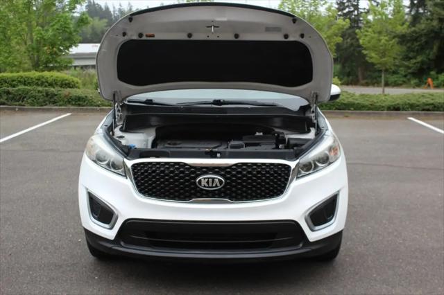 2018 Kia Sorento 2.4L LX