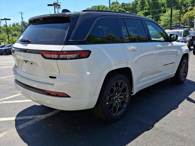 2026 Jeep Grand Cherokee Summit 4x4