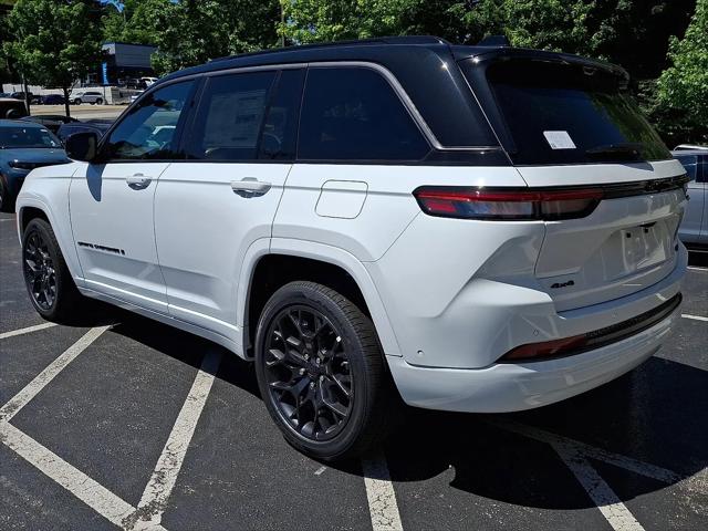 2026 Jeep Grand Cherokee Summit 4x4