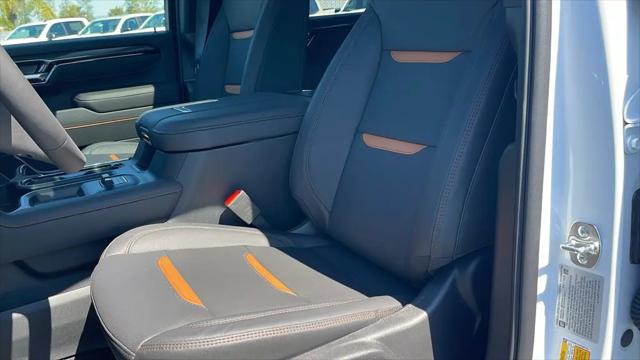 2026 GMC Sierra 2500HD Crew Cab, Standard Bed, AT4, 4WD