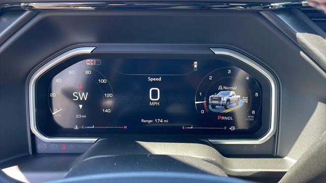 2026 GMC Sierra 2500HD Crew Cab, Standard Bed, AT4, 4WD