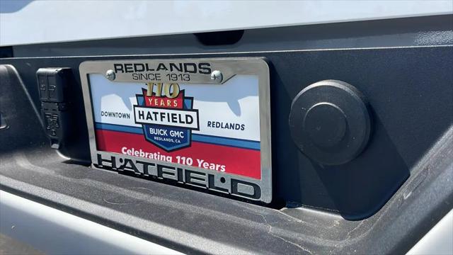 2026 GMC Sierra 2500HD Crew Cab, Standard Bed, AT4, 4WD