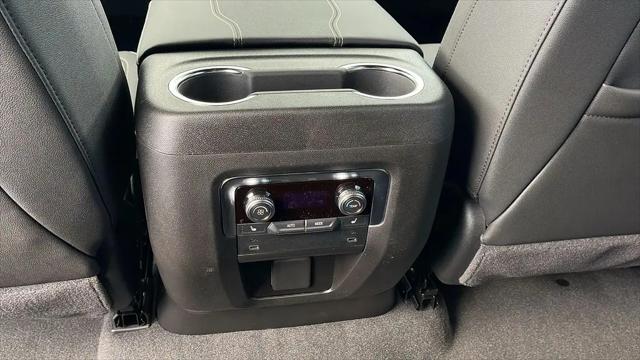 2026 GMC Yukon XL 4WD Elevation