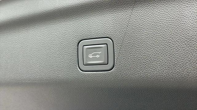 2026 GMC Yukon XL 4WD Elevation
