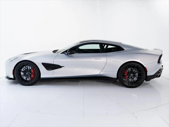 2025 Aston Martin Vanquish Coupe