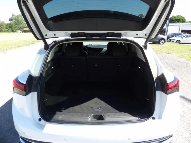 2023 Buick Envision Essence FWD