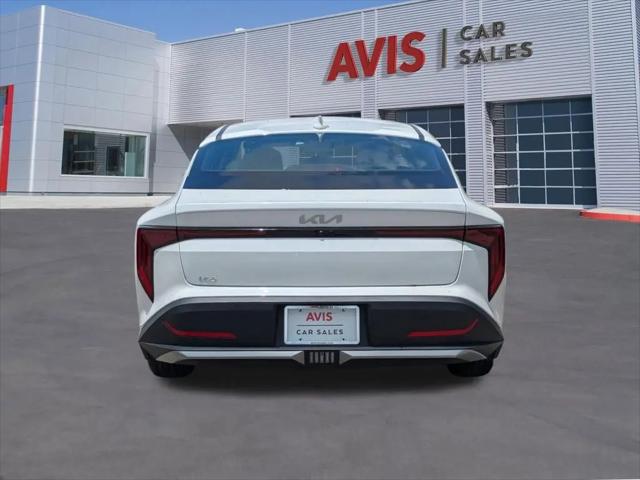 2025 Kia K4 LXS