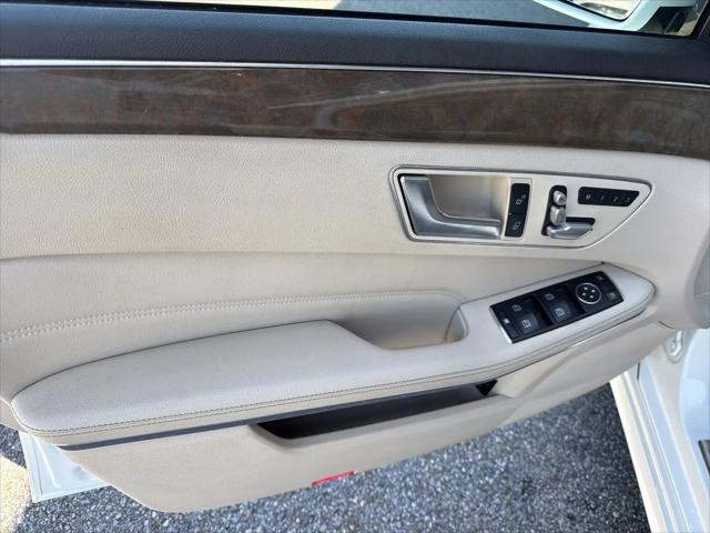 2014 Mercedes-Benz E 250 BlueTEC E 250