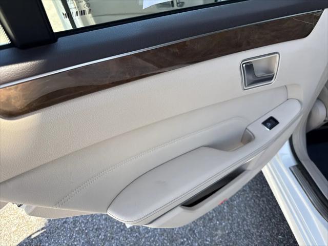 2014 Mercedes-Benz E 250 BlueTEC E 250