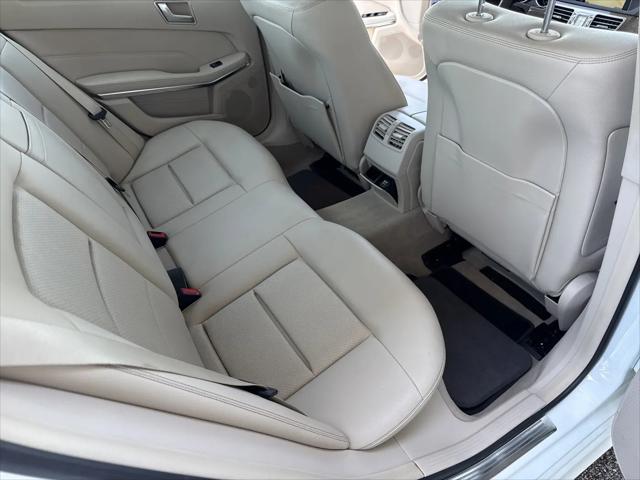 2014 Mercedes-Benz E 250 BlueTEC E 250