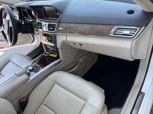 2014 Mercedes-Benz E 250 BlueTEC E 250