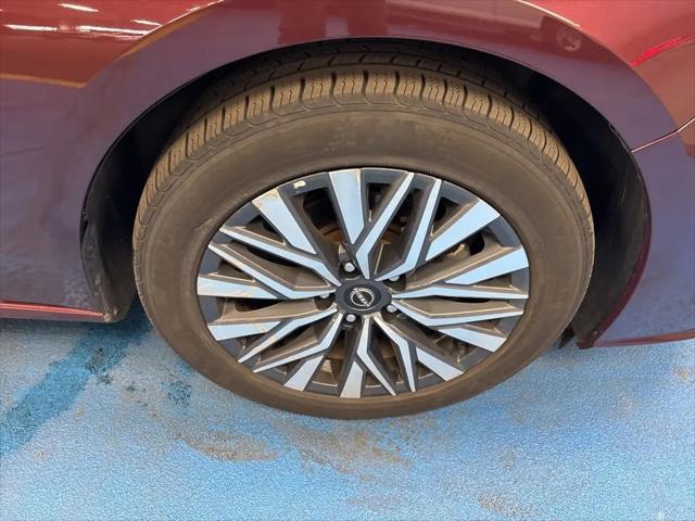 2024 Nissan Altima SV FWD