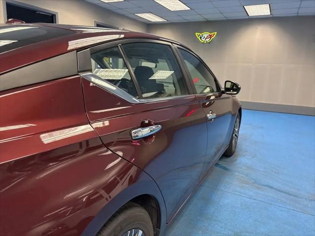 2024 Nissan Altima SV FWD