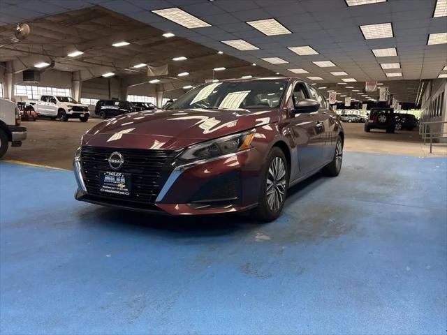 2024 Nissan Altima SV FWD