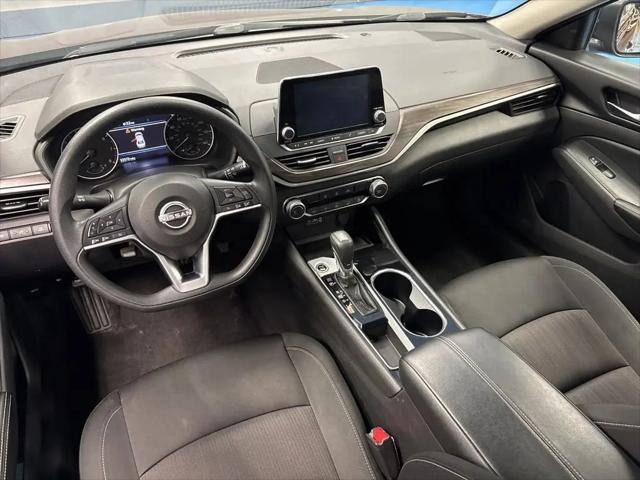 2024 Nissan Altima SV FWD