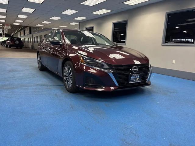 2024 Nissan Altima SV FWD for sale in Decatur, IL