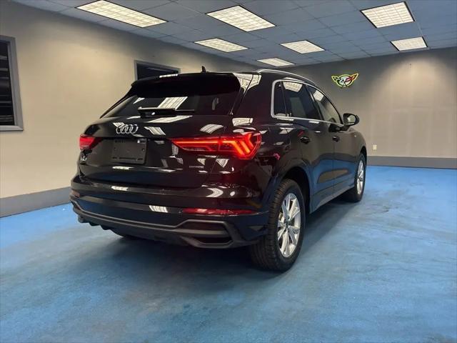 2025 Audi Q3 Premium 45 TFSI S line quattro Tiptronic