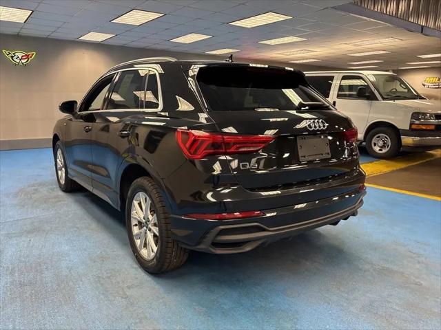 2025 Audi Q3 Premium 45 TFSI S line quattro Tiptronic