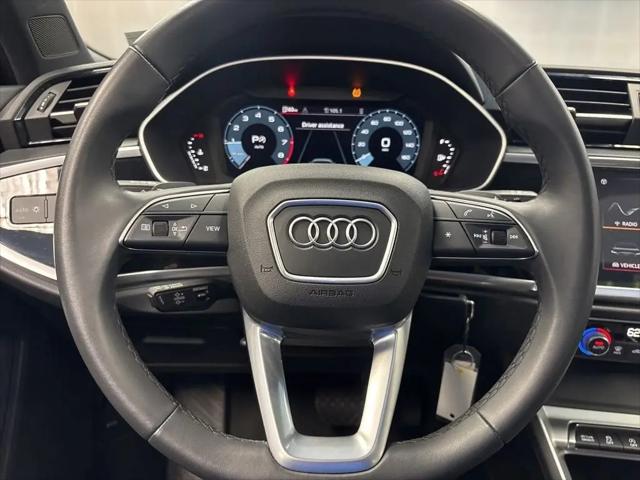 2025 Audi Q3 Premium 45 TFSI S line quattro Tiptronic