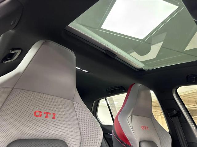 2023 Volkswagen Golf GTI 2.0T Autobahn