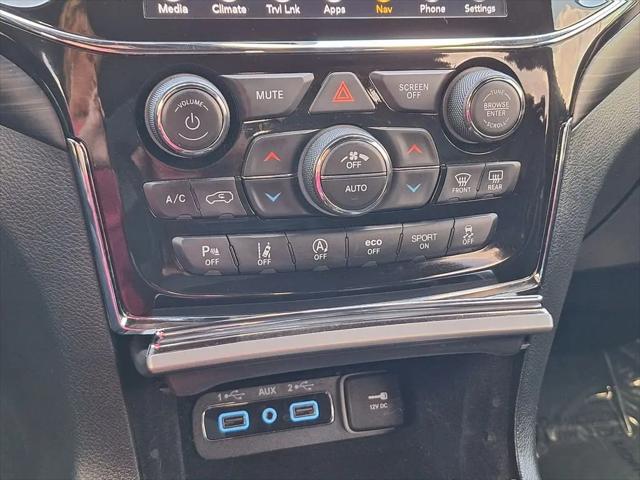 2021 Jeep Grand Cherokee Laredo X 4x4