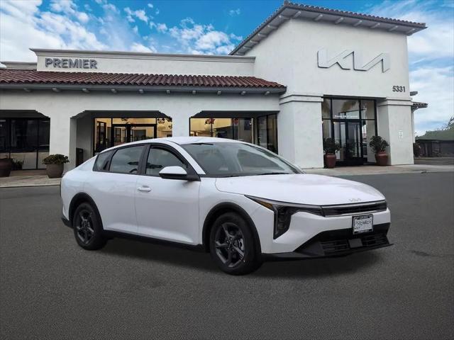 2026 Kia K4 LXS