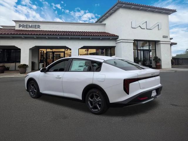 2026 Kia K4 LXS