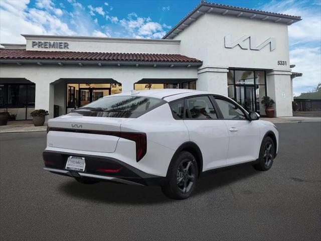 2026 Kia K4 LXS