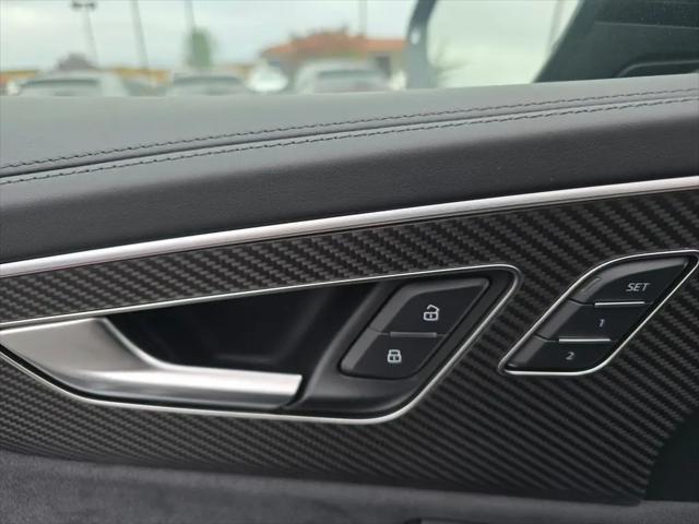 2026 Audi RS Q8 performance quattro tiptronic