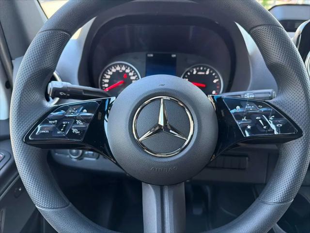 2026 Mercedes-Benz Sprinter 2500 Standard Roof 4-Cyl Diesel