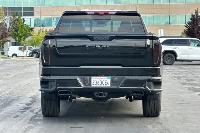 2025 GMC Sierra 1500 4WD Crew Cab Short Box Denali