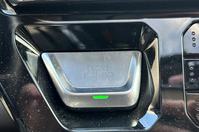 2025 GMC Sierra 1500 4WD Crew Cab Short Box Denali