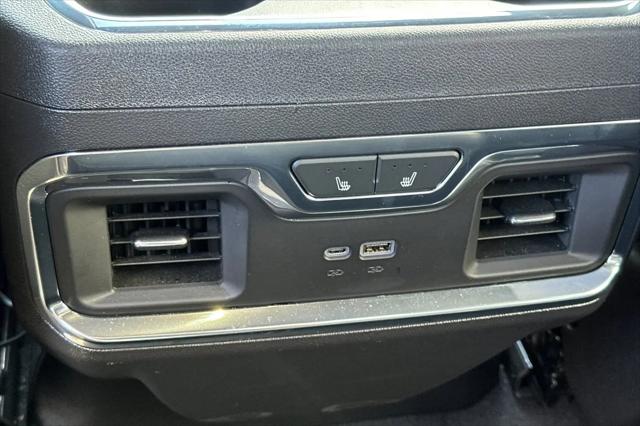 2025 GMC Sierra 1500 4WD Crew Cab Short Box Denali