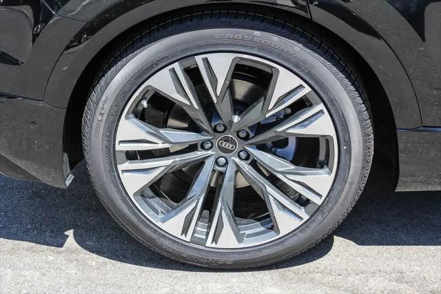 2026 Audi Q8 Premium Plus 55 TFSI quattro Tiptronic