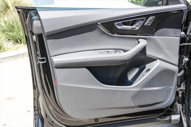 2026 Audi Q8 Premium Plus 55 TFSI quattro Tiptronic