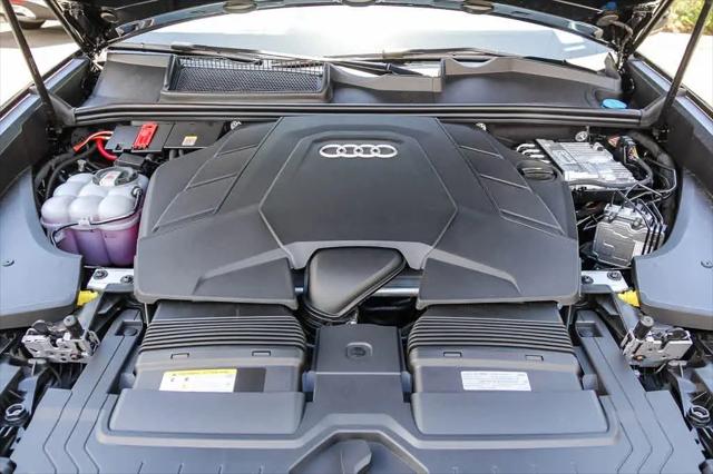 2026 Audi Q8 Premium Plus 55 TFSI quattro Tiptronic